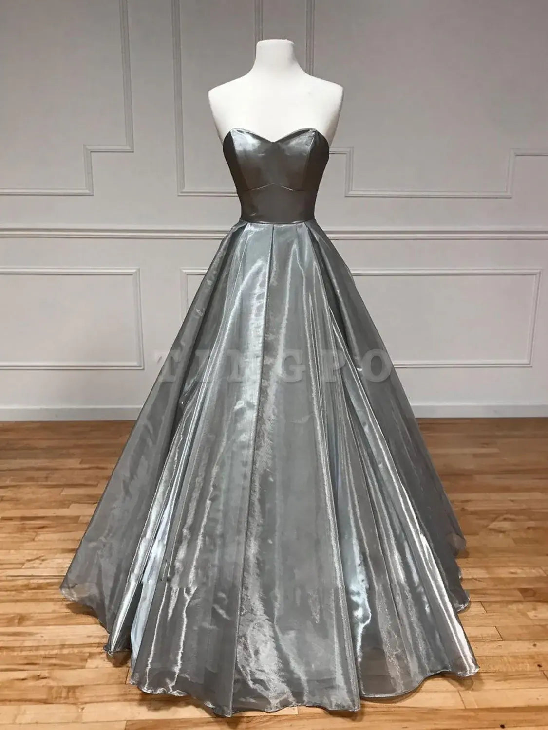 Wholesale Simple sweetheart neck satin gray long prom dress gray formal party dress gowns evening dresses